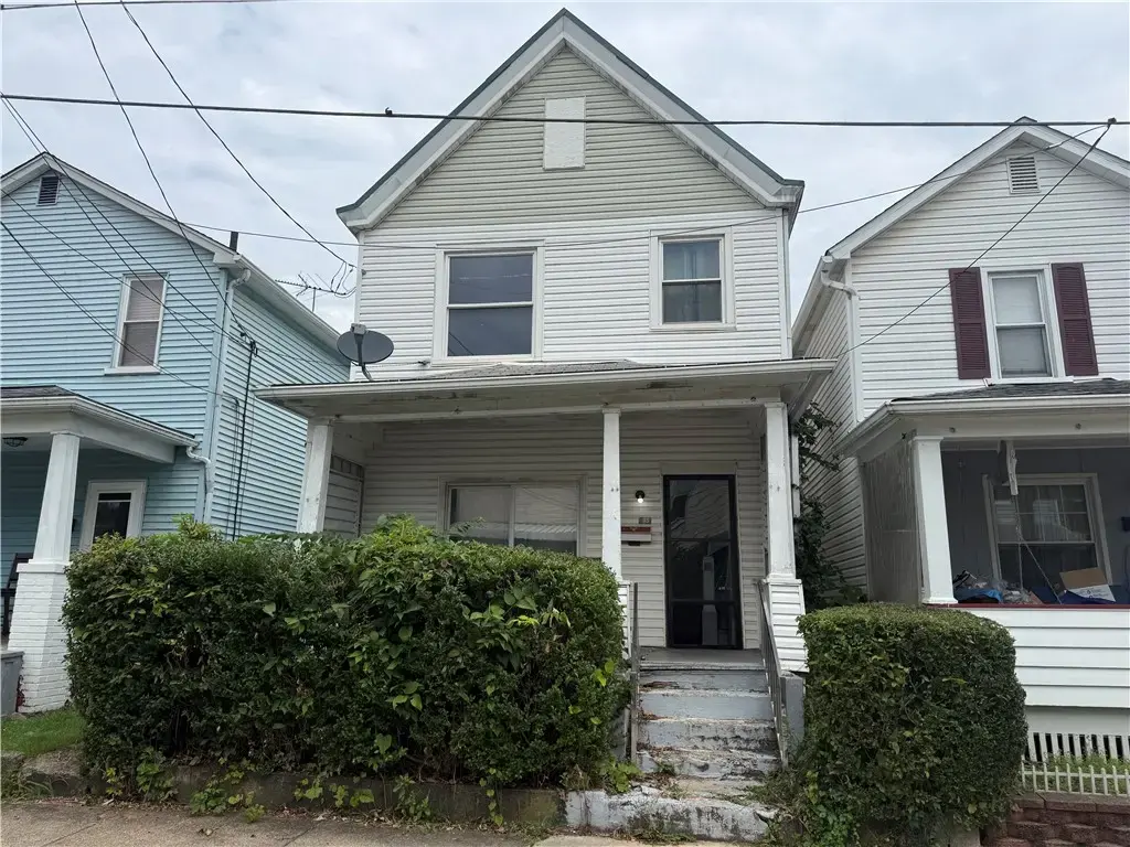 105 18th Street , Vandergrift
