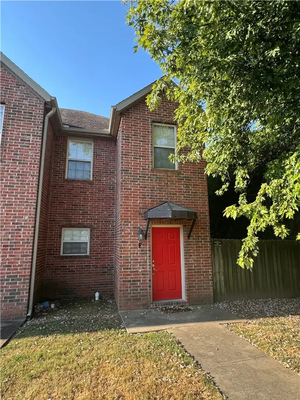 611 W Grove Avenue F, Springdale