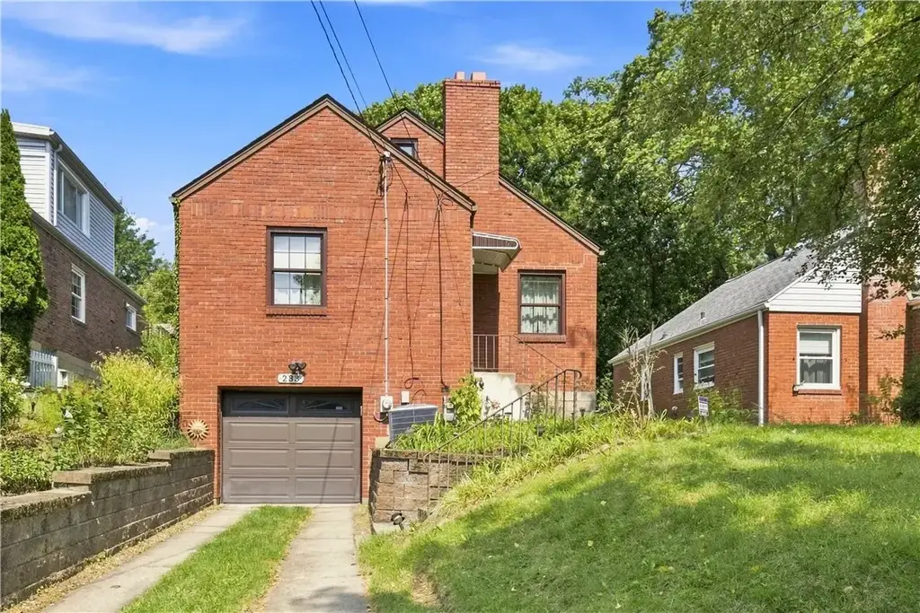 233 Adeline Avenue , Mt Lebanon