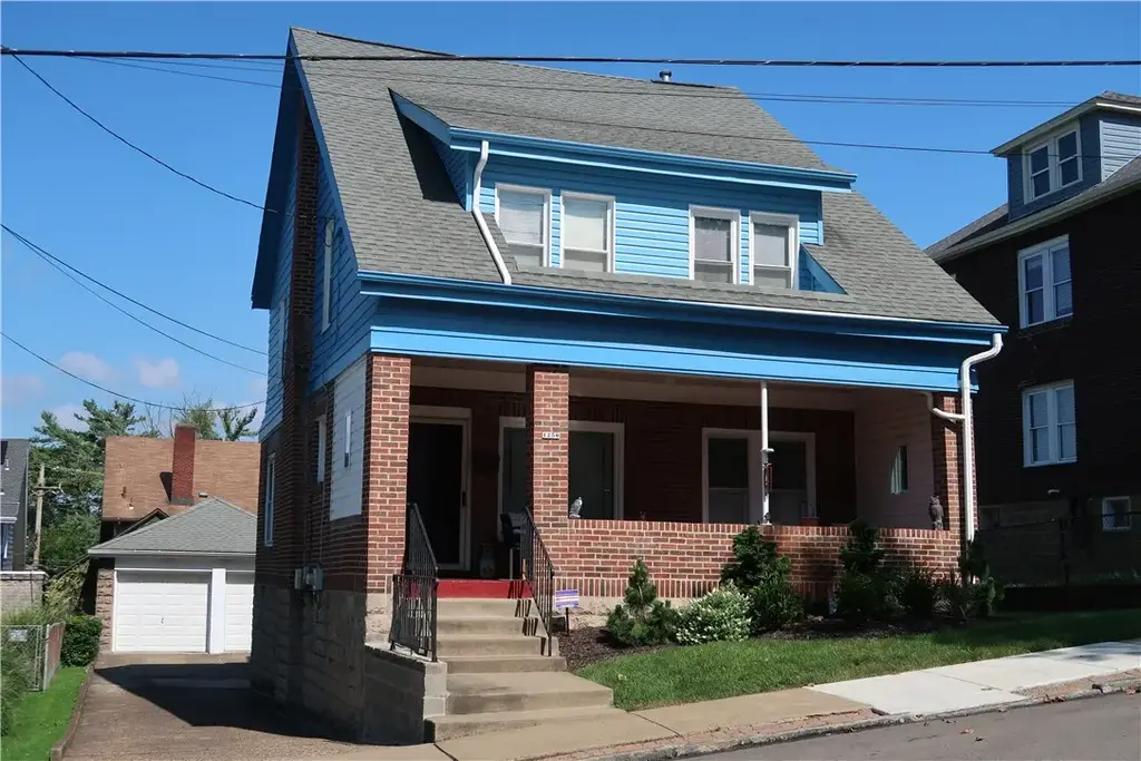 1250 Goe Avenue , Brighton Heights