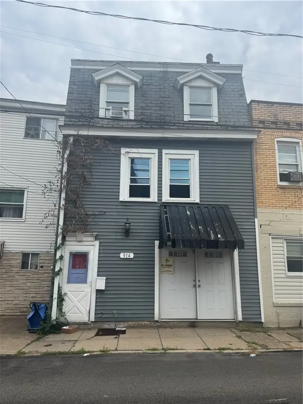 914 Penn Street , Sharpsburg