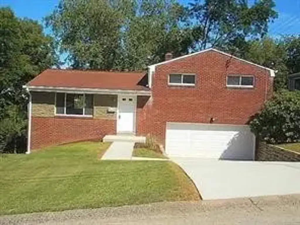 238 Santa Fe Drive , Bethel Park