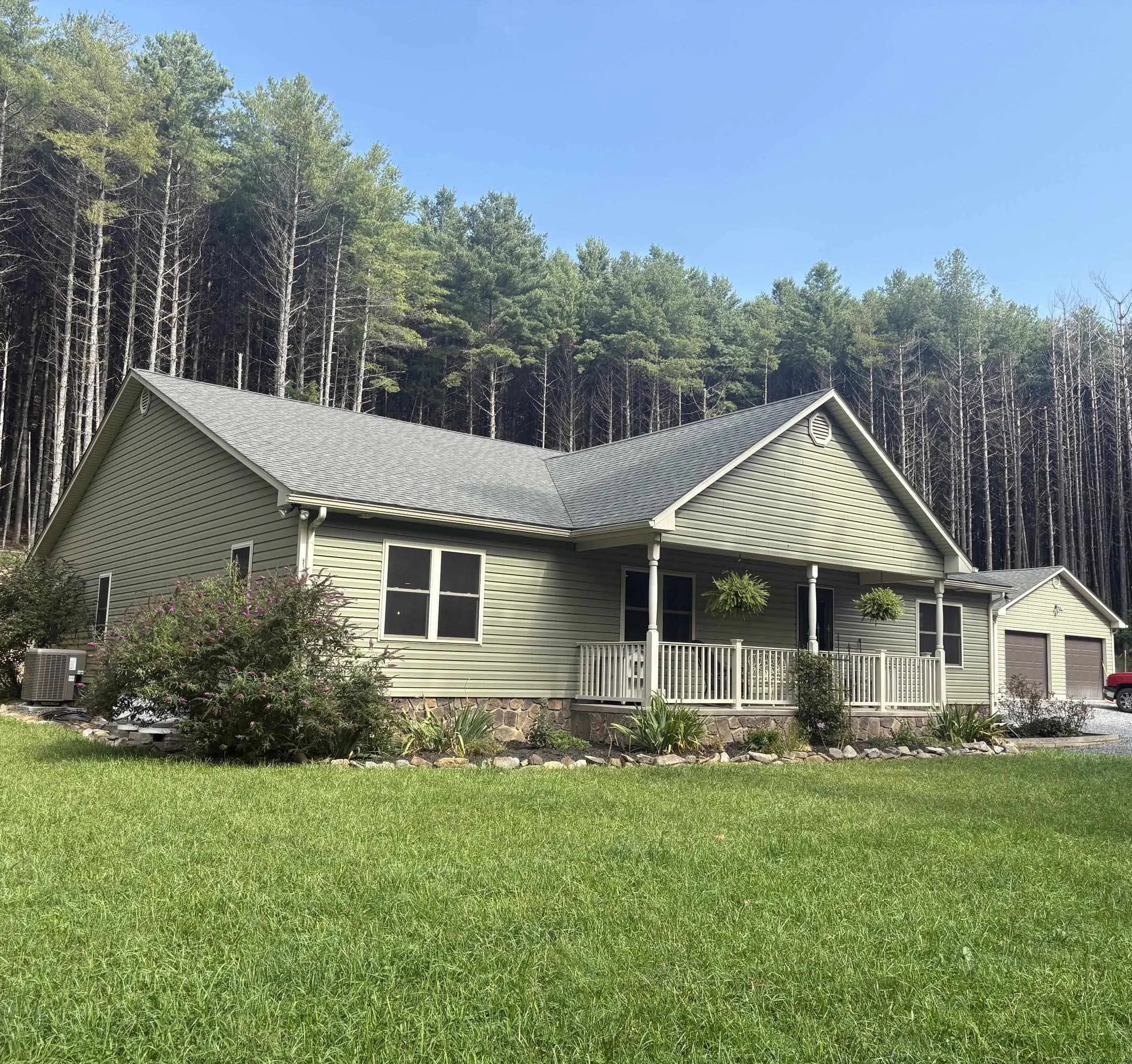 299 Bolshers Run, Millboro