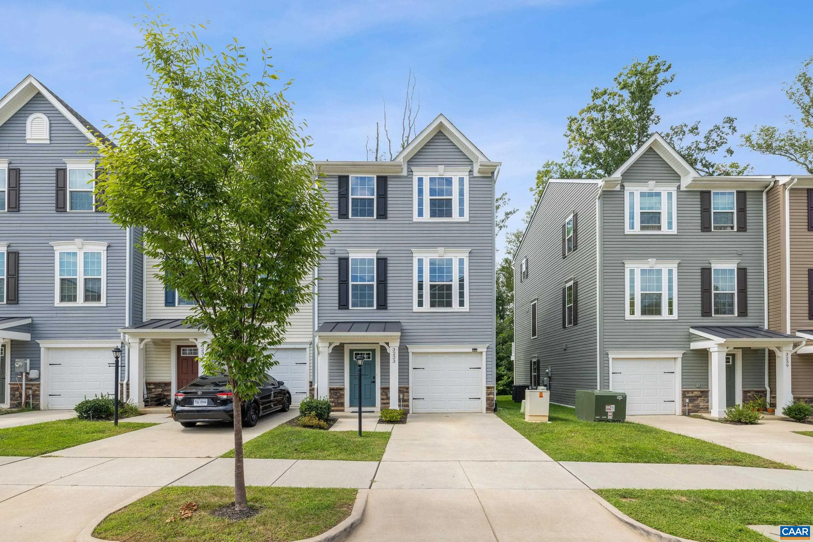 3233 Acadia Dr, Charlottesville