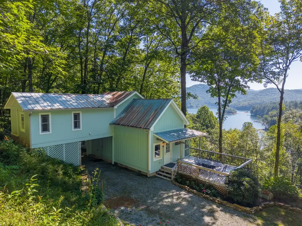 59 Biloxi Drive, Cullowhee