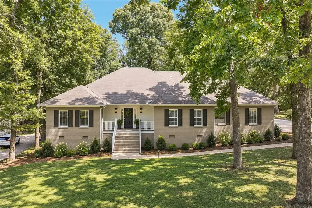1575 Oak Hill Ct, Auburn