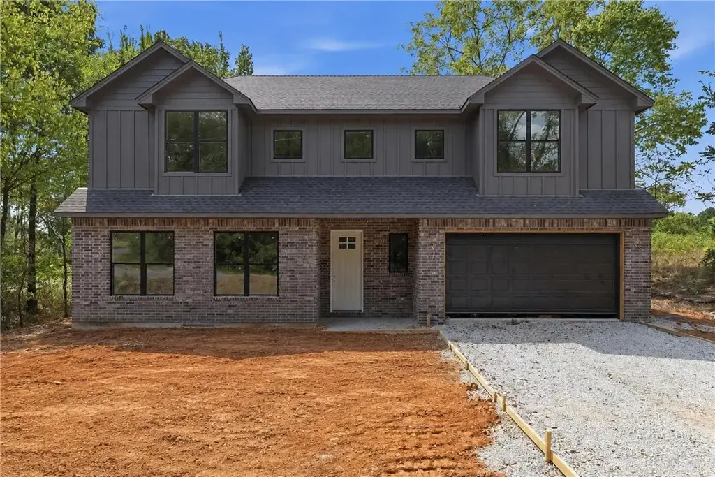 1 Mcdole Circle, Bella Vista