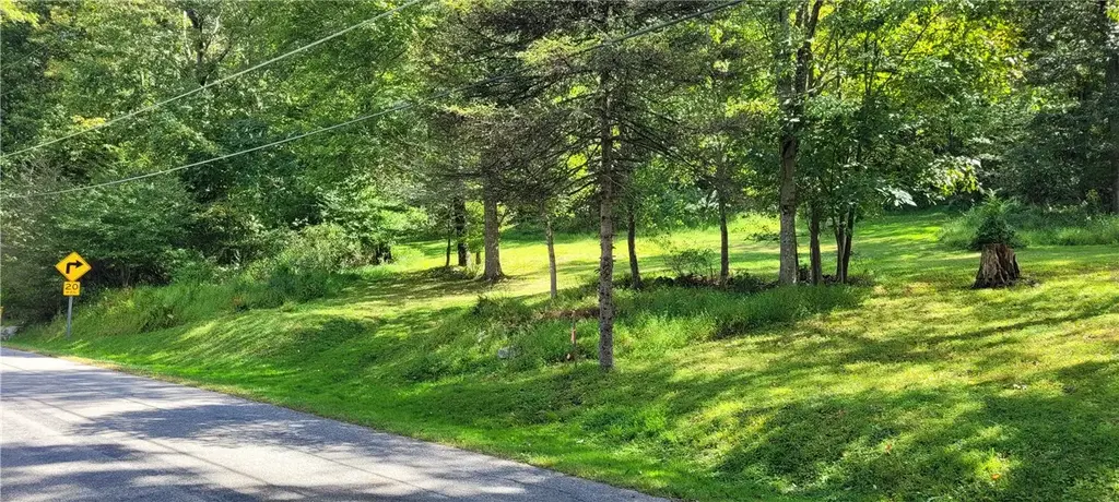 Renfrew Road , Penn
