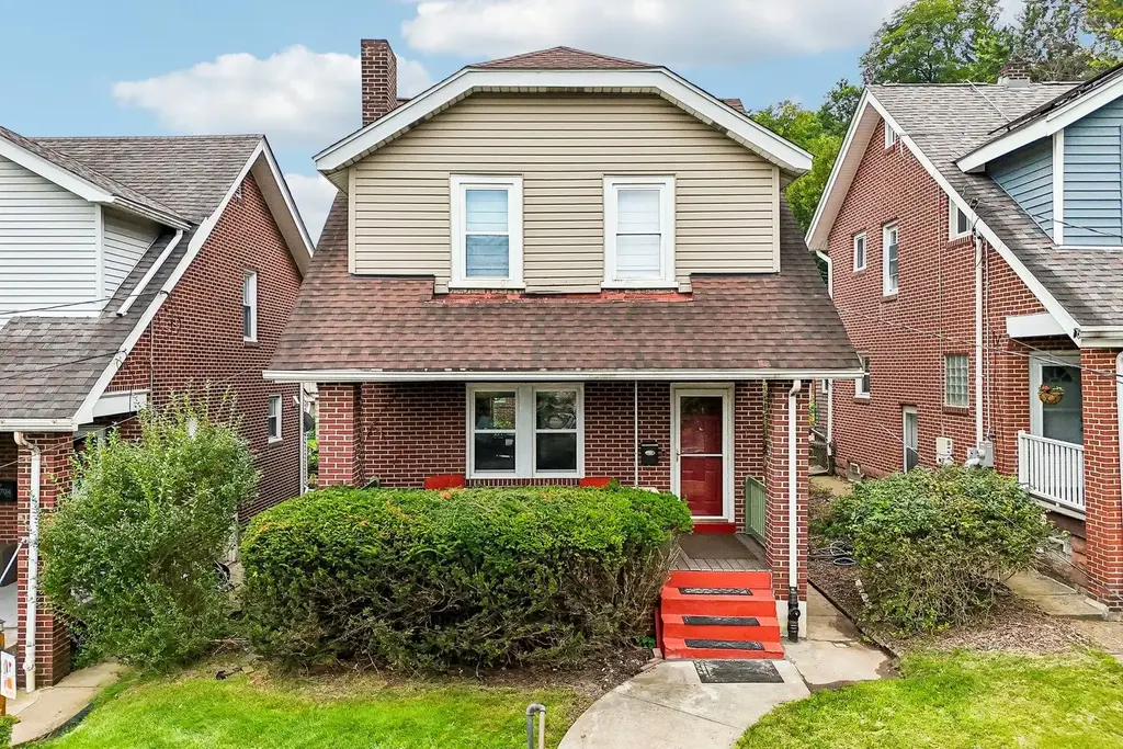 4702 Stanton Avenue, Stanton Heights