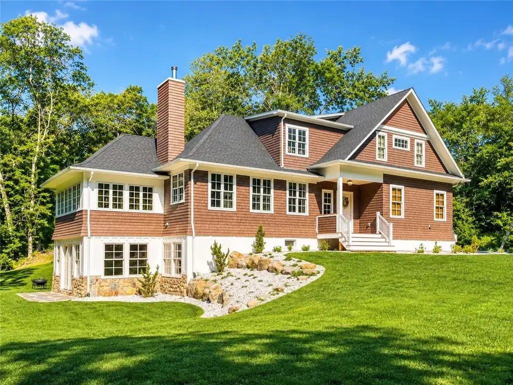 216 Spartina Cv Way, South Kingstown