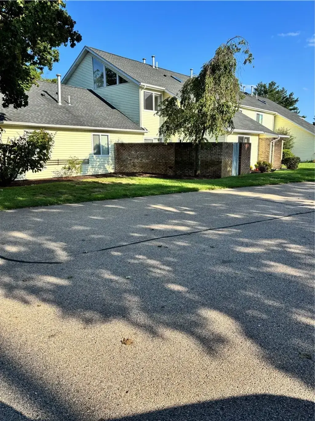 982 Brighton Way, Warwick