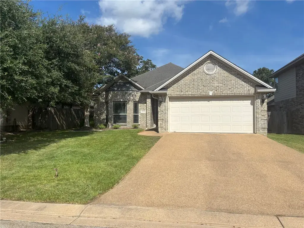 2214 Brougham Place, College Station