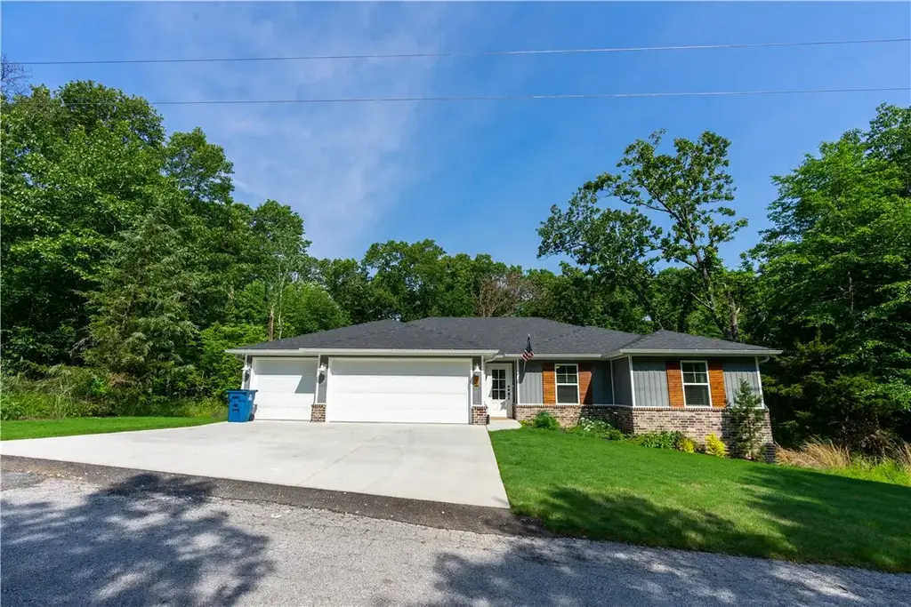 19 Ironside Lane, Bella Vista