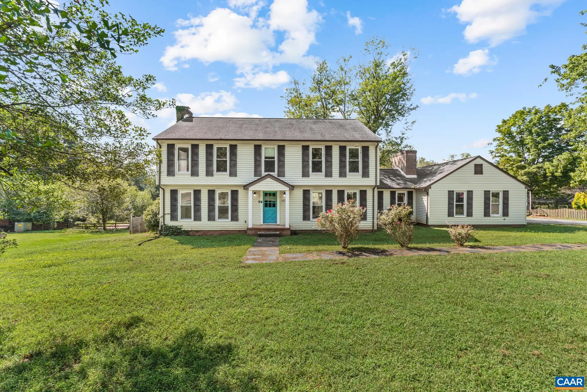 1625 Maiden Ln, Charlottesville