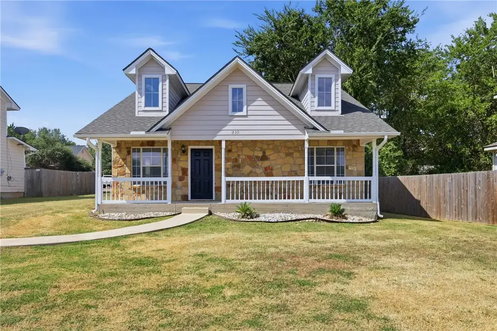 1720 Boardwalk Court, College Station