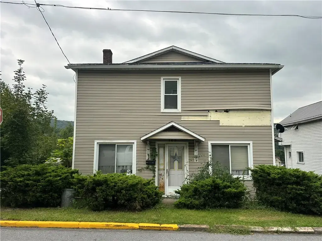 109 3rd Street, Johnstown