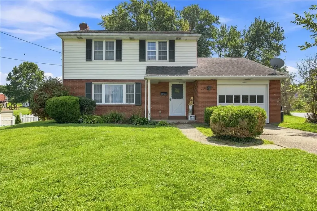 105.5 Olive Drive , Level Green
