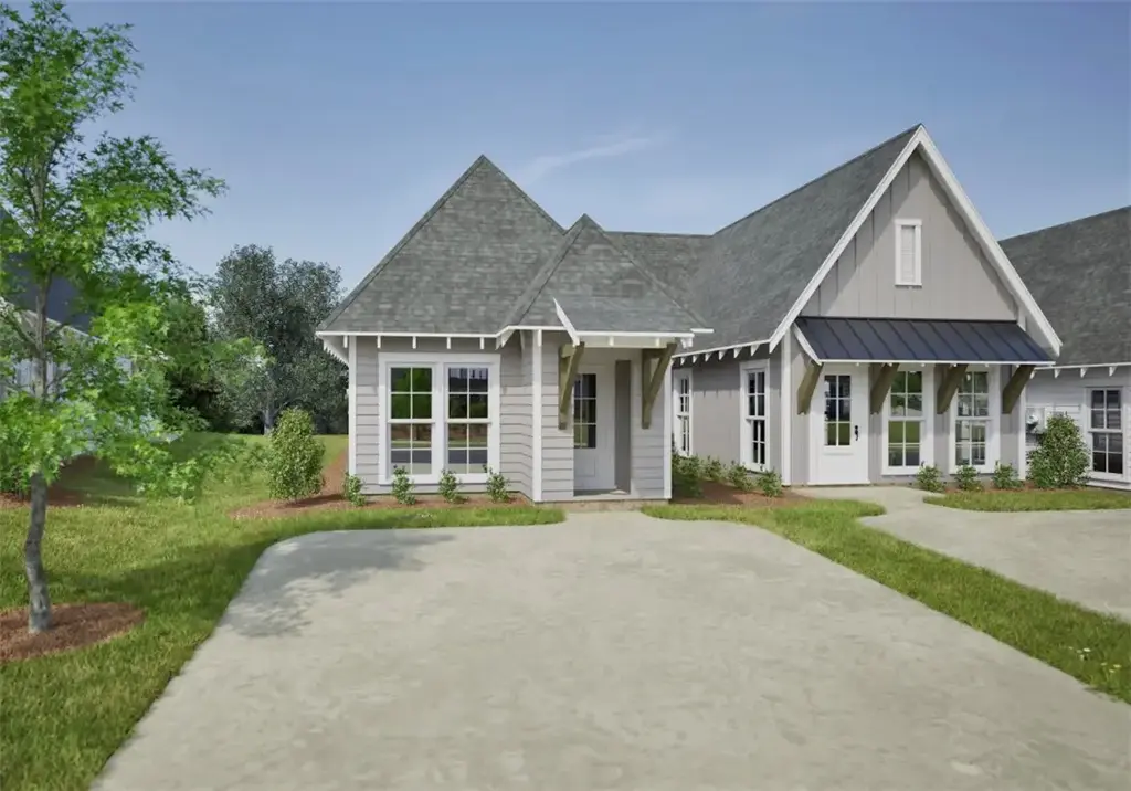 765 Brookstone Dr, Opelika