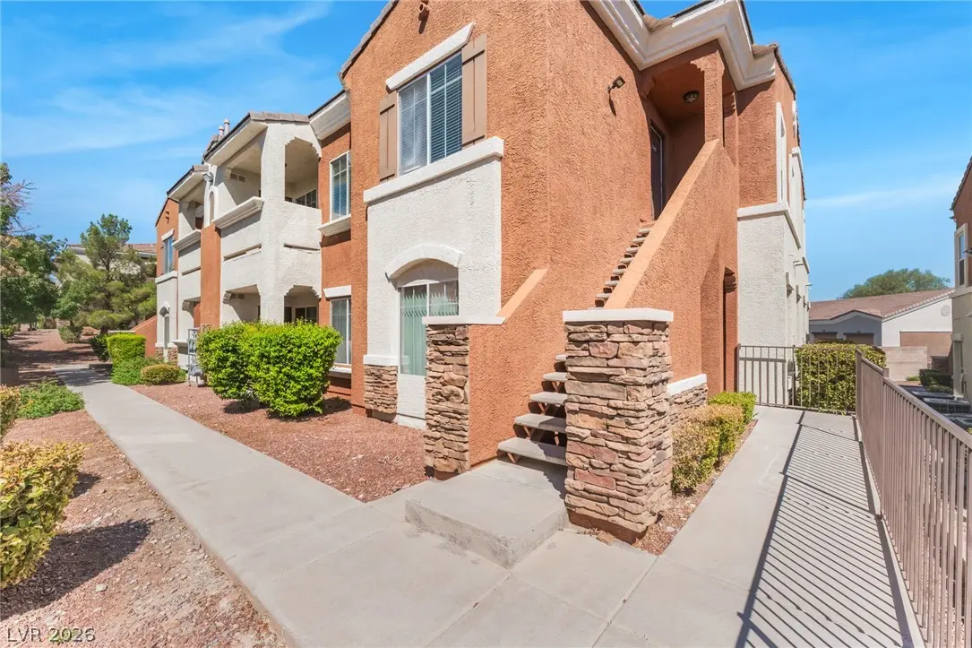 9303 W Gilcrease Avenue 2189, Las Vegas