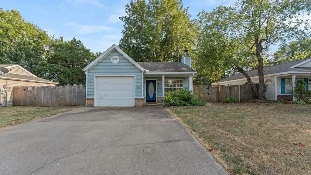 3179 W Wildflower Street, Fayetteville