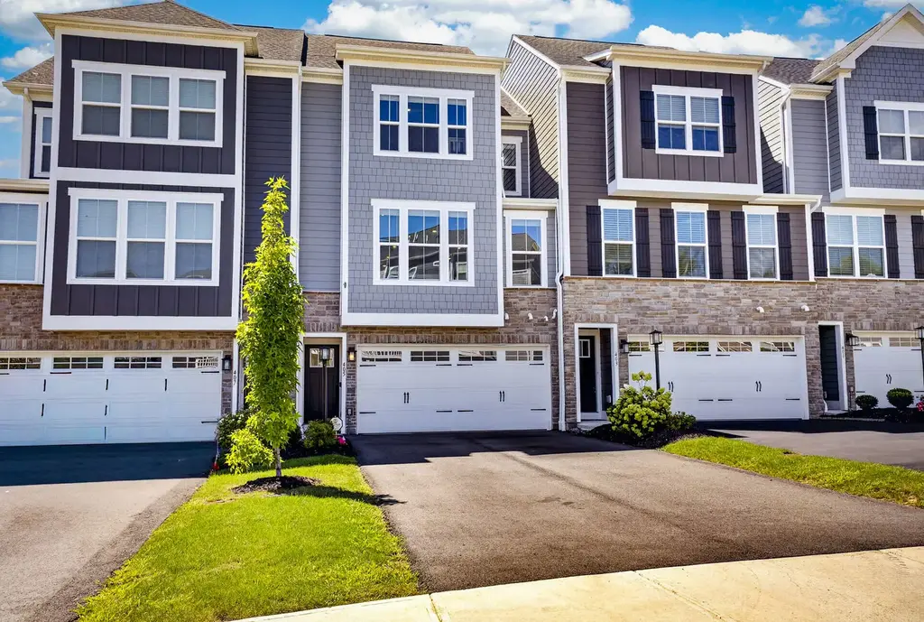 405 Sage Drive, Canonsburg