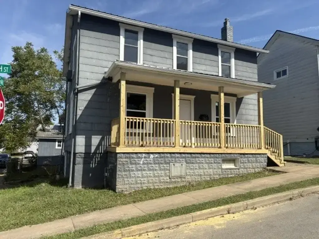 500 6th Street , Apollo Boro