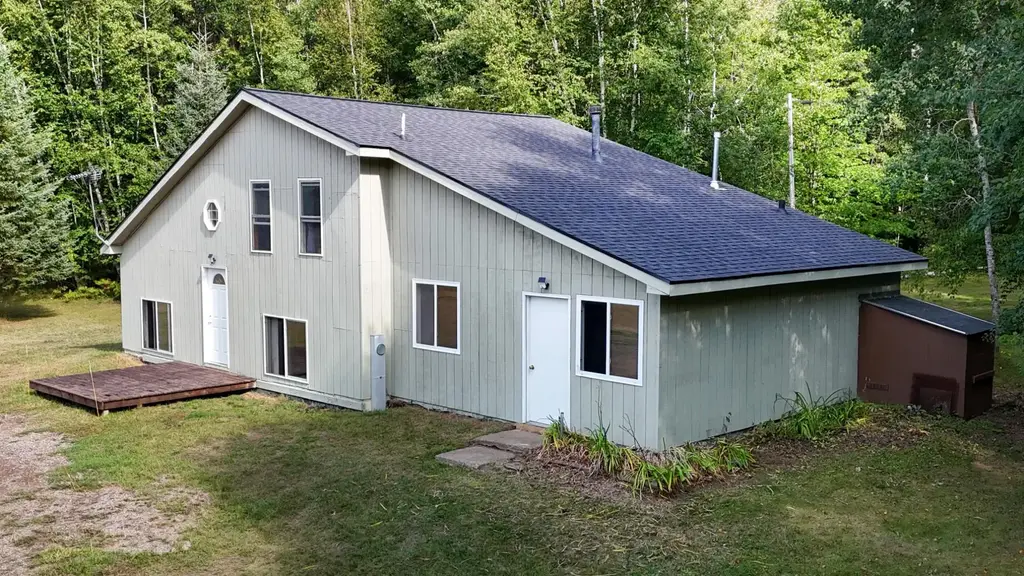 1870 Hwy 47, Lac du Flambeau