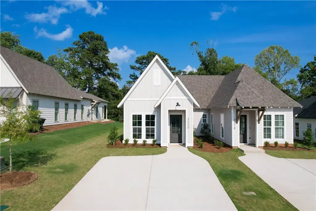 3220 Bradley Ln, Auburn