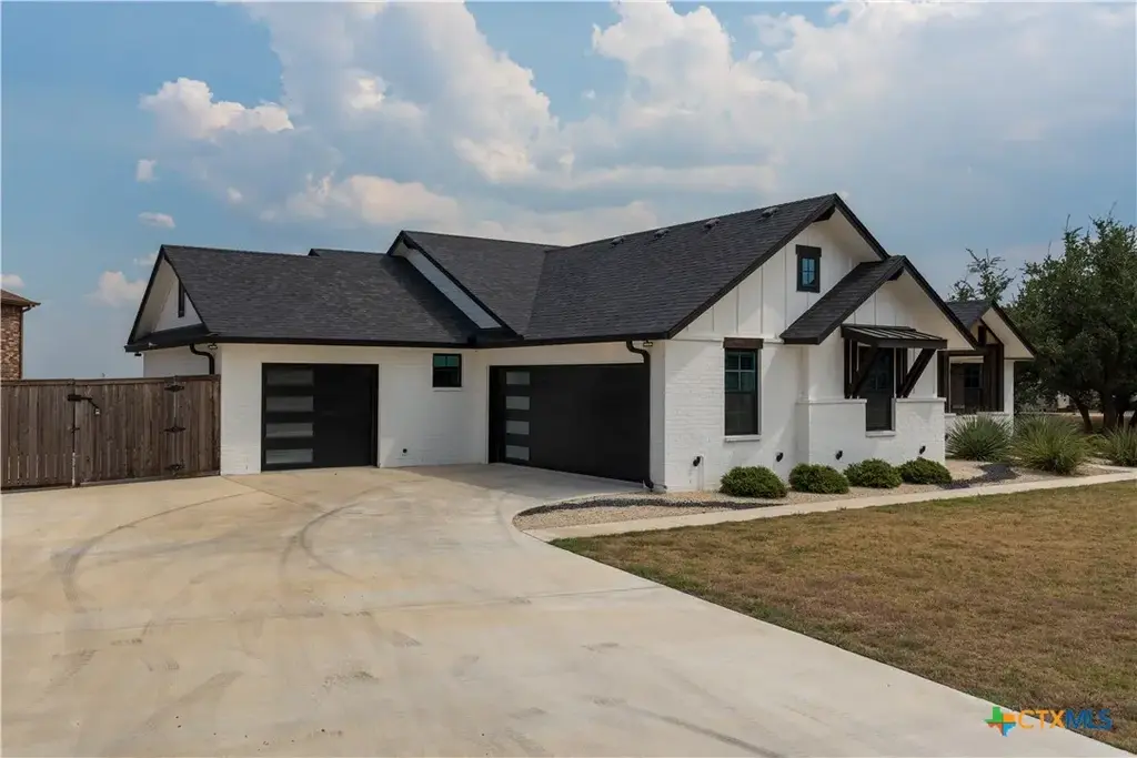 312 Skyline Drive, Copperas Cove