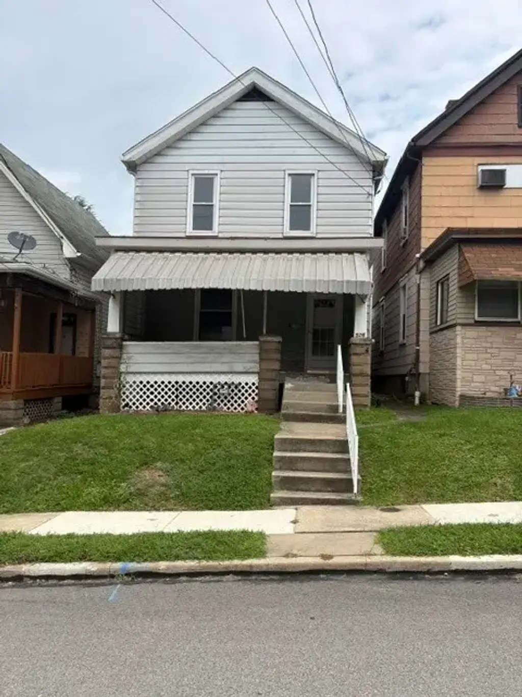 526 Longfellow Street , Vandergrift