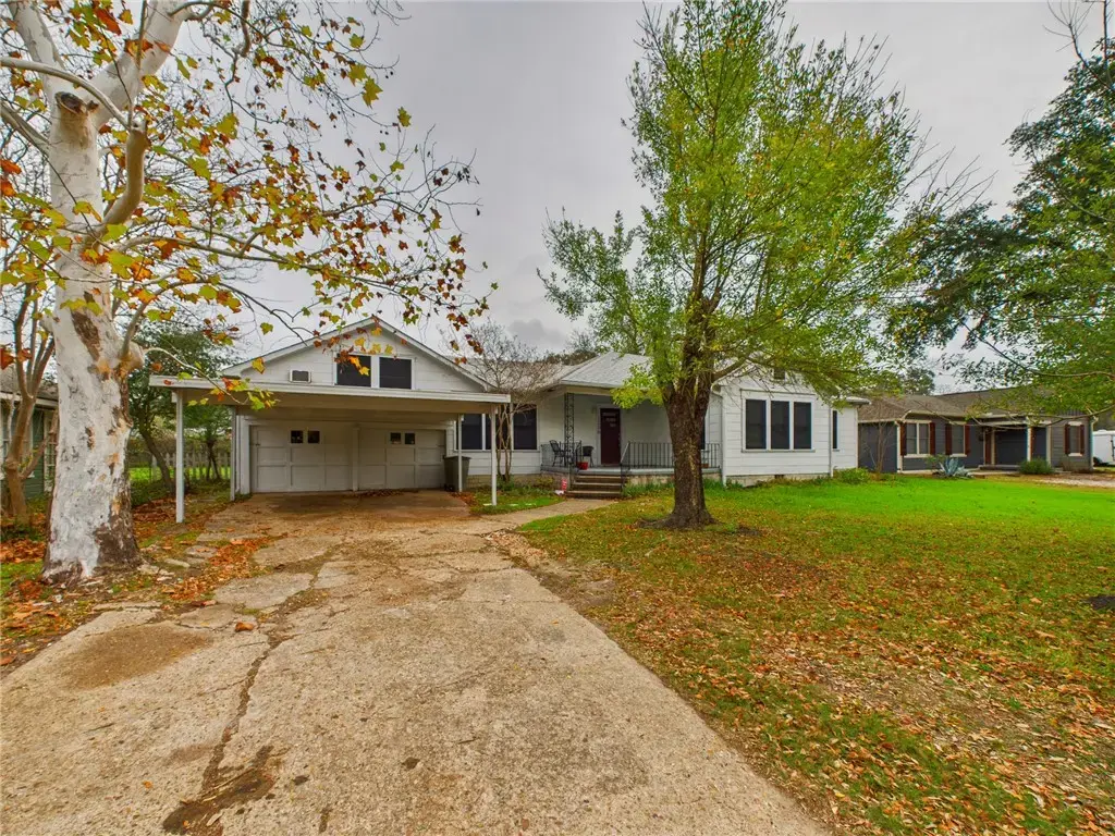 1206 E 30th Street, Bryan