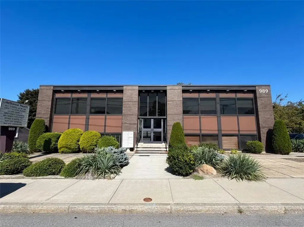 989 Reservoir Ave # 205, Cranston