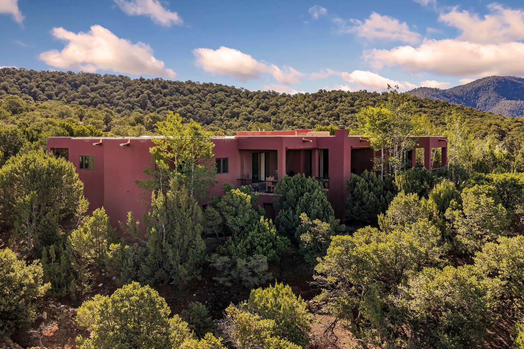 1980 Cerros Colorados, Santa Fe
