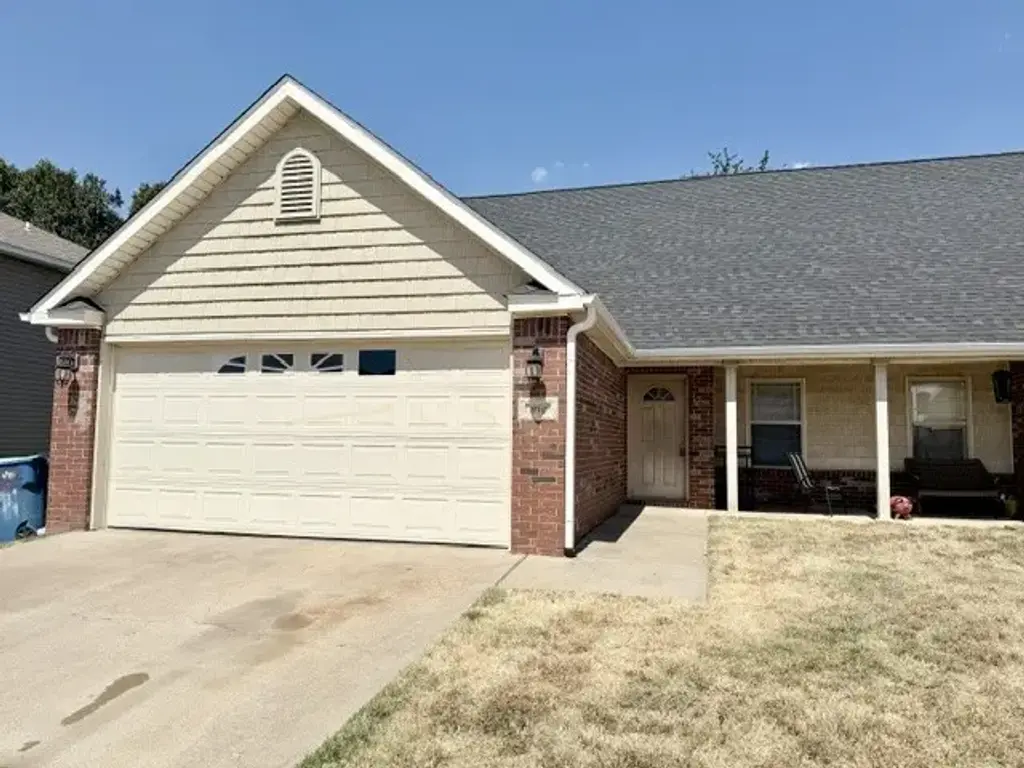 816 Nw Baker Street, Gravette