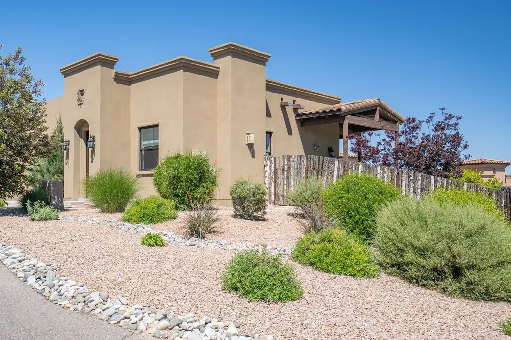 2901 Viale Court, Santa Fe