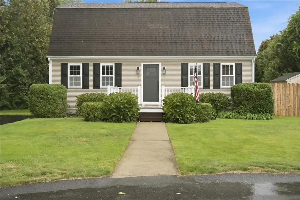 9 Mallory Ct, Bristol