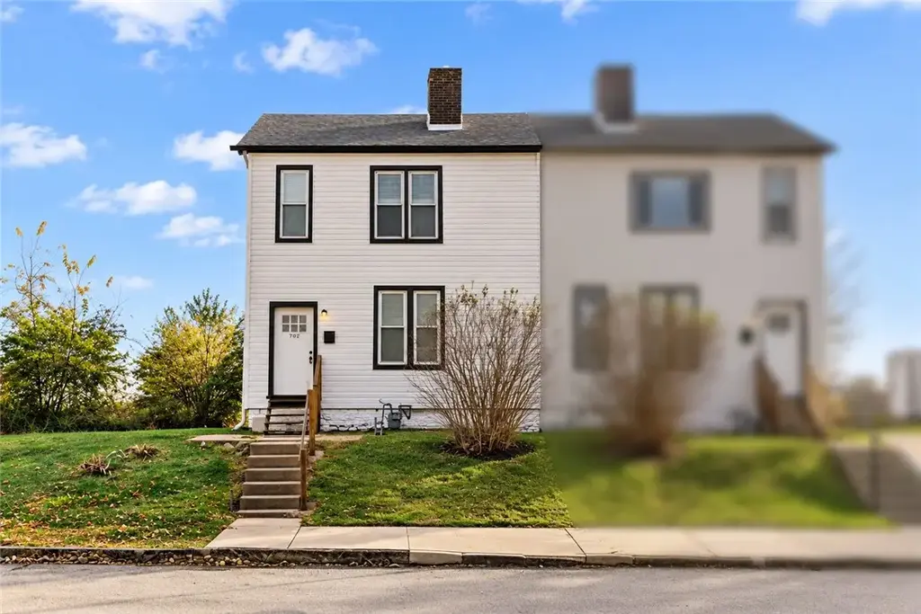 702 19th Avenue , Munhall
