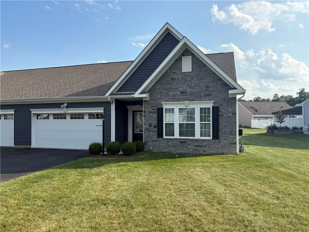 202 Raven Circle, Buffalo