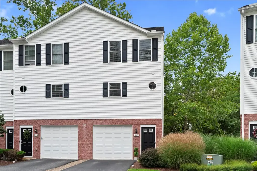 310 Creekview Lane , Oakdale