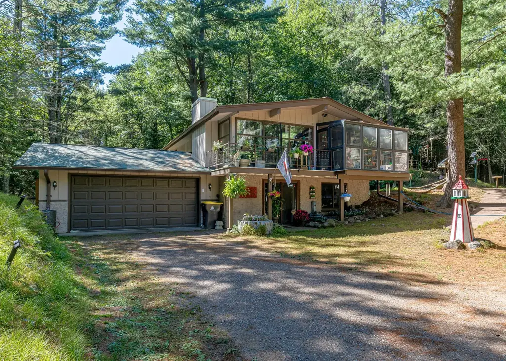 7389 Deerwood Rd, Minocqua