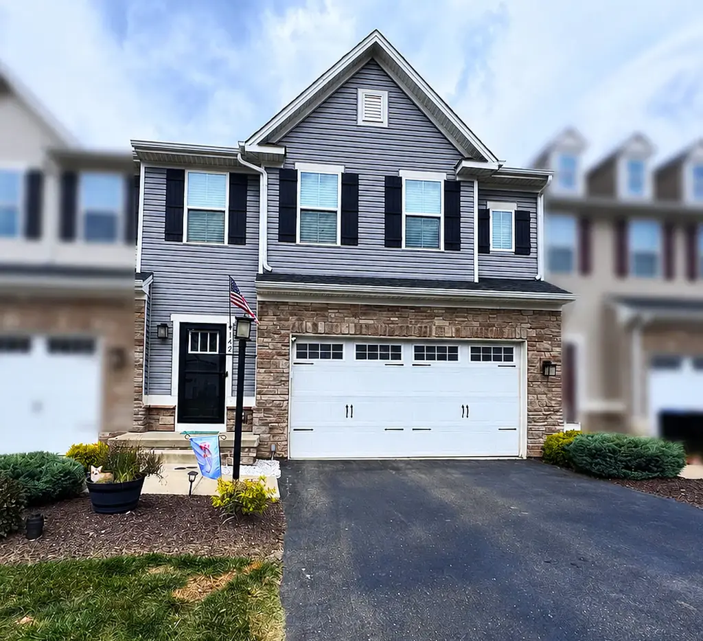 142 Melinda Court, Ohio