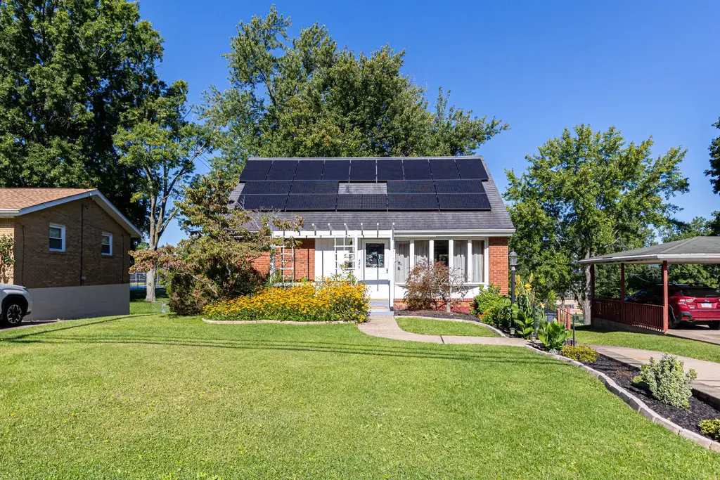 486 Lindsay Road, Scott