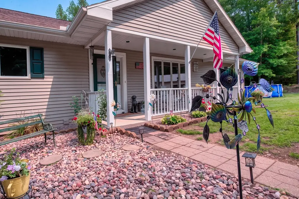 3007 Hancock Lake Rd, Harshaw