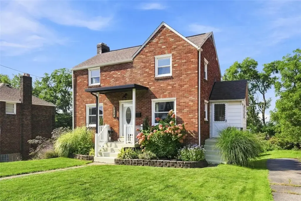 4020 Greensburg Pike, Forest Hills Boro