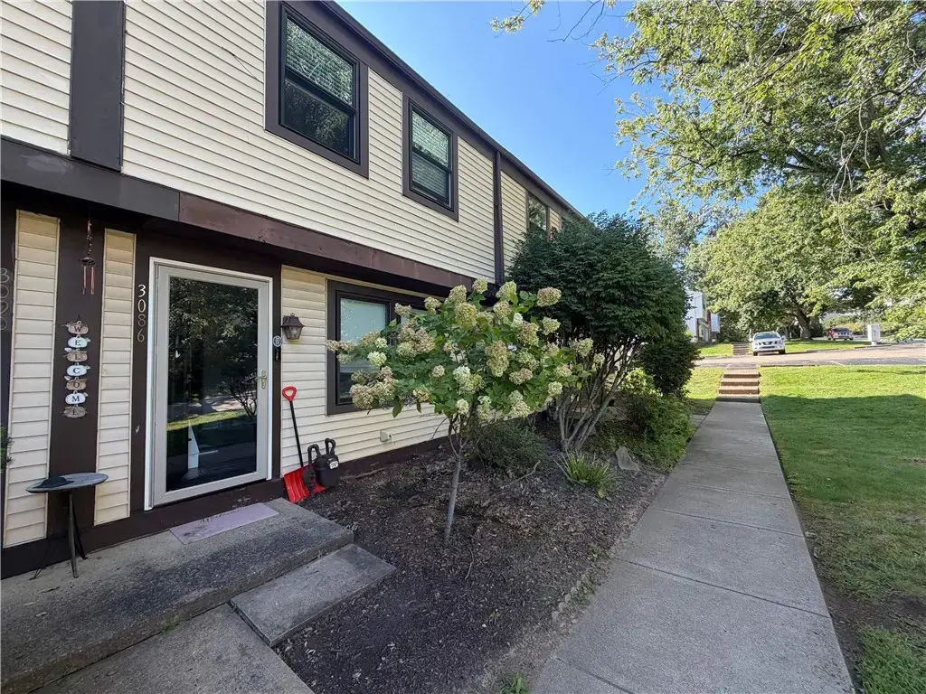 3086 Dara Drive , South Park