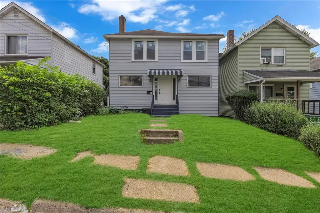 719 Grove Street , Aliquippa