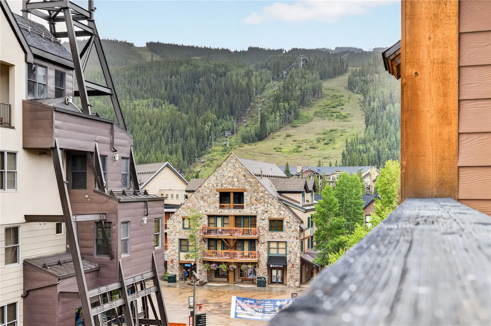 100 Dercum Square 8388, Keystone