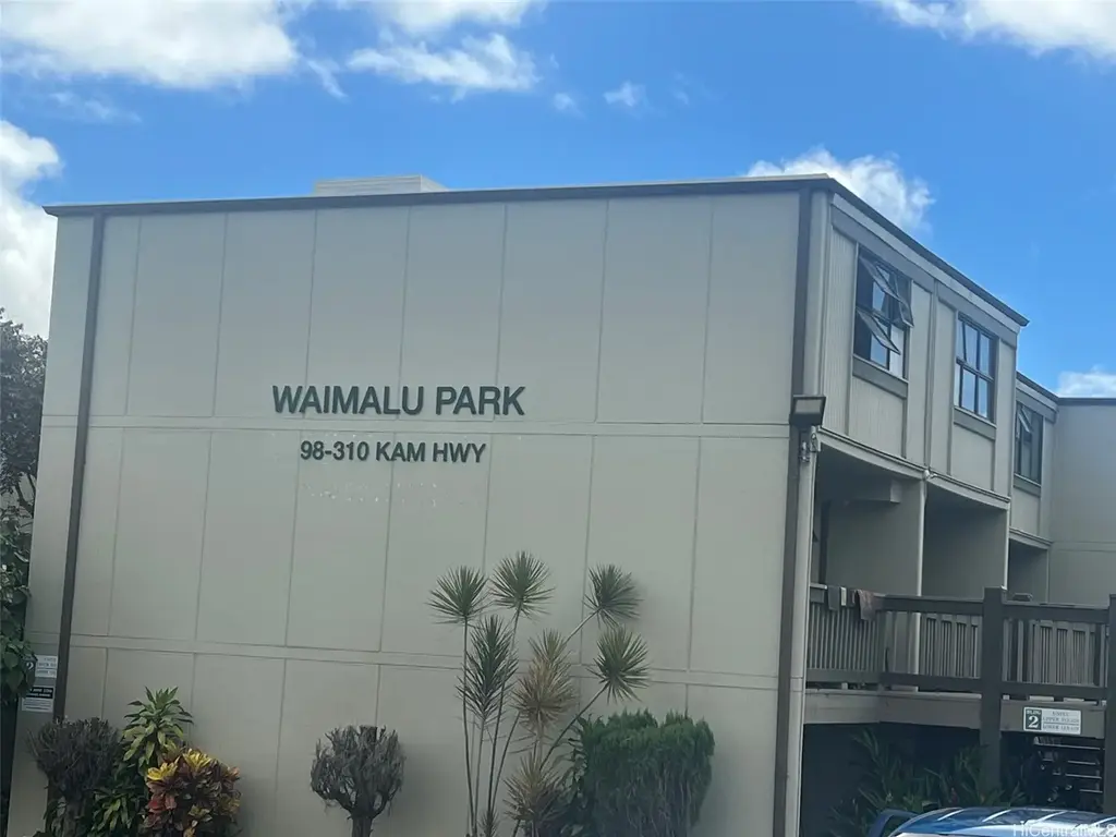 98-310 Kamehameha Highway # 236, Aiea