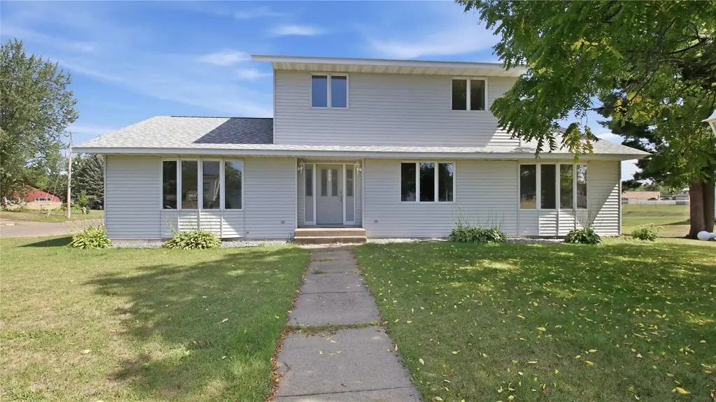 532 N Main Street, Cadott