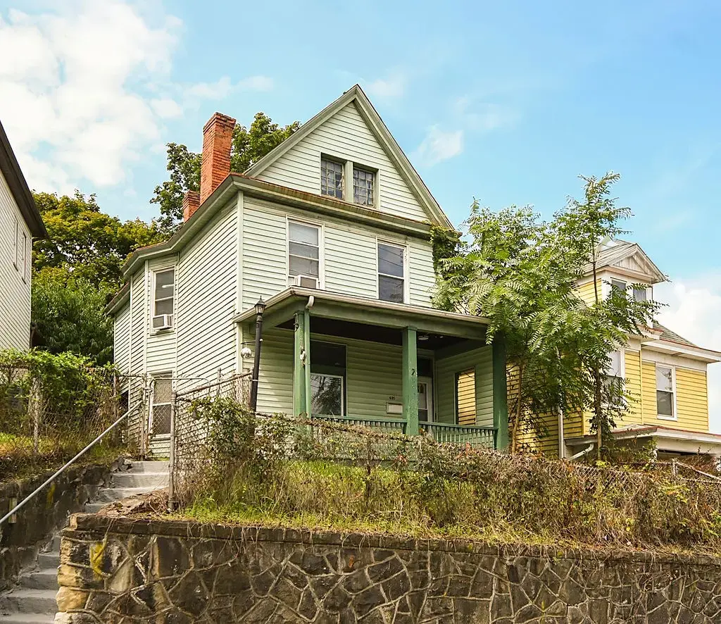 405 Birmingham Avenue , Avalon